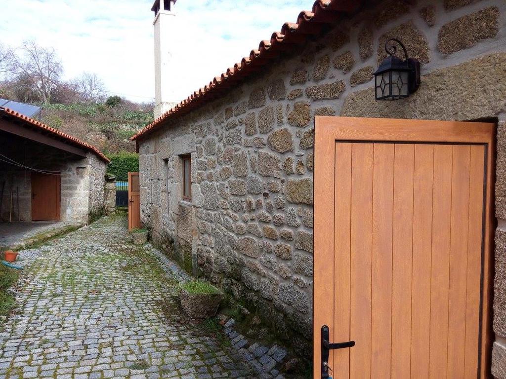 Casa Do Terrenho Villa ภายนอก รูปภาพ